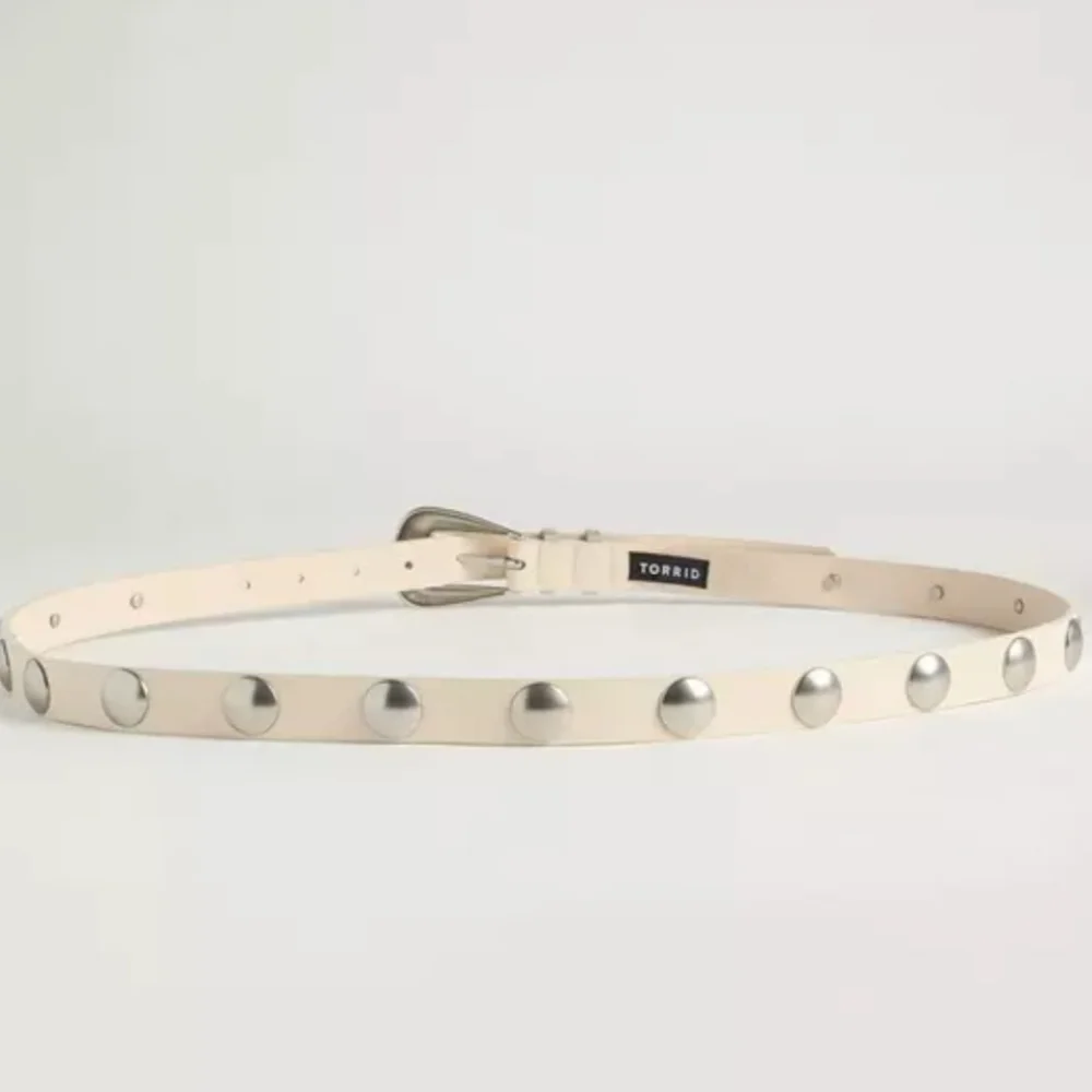 NWOT Torrid Beige Western Studded Faux Leather Belt - Picture 3 of 3
